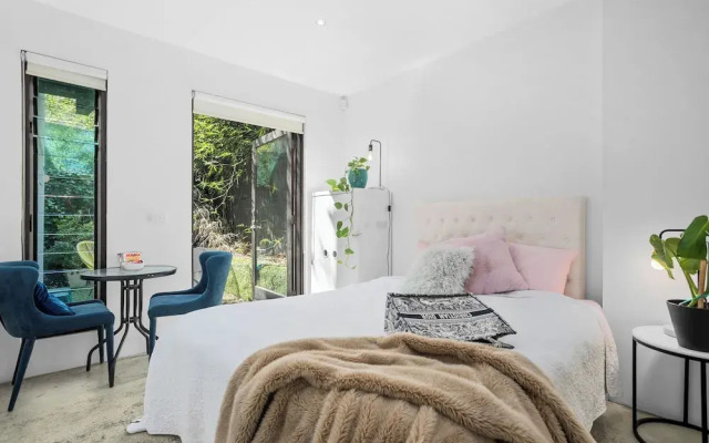Melb suite zen garden A0 F1