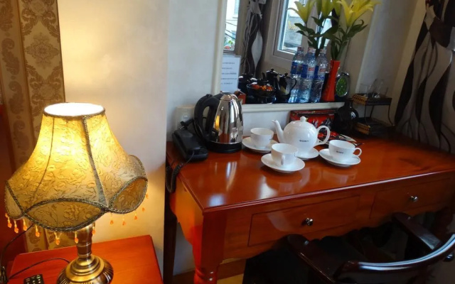 Hoai Pho Hotel