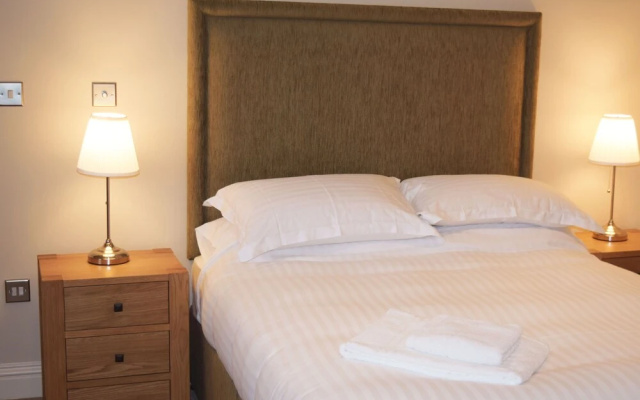 Godwin Court Serviced Apartments