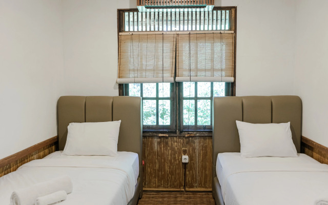 Menjangan Ecolodge