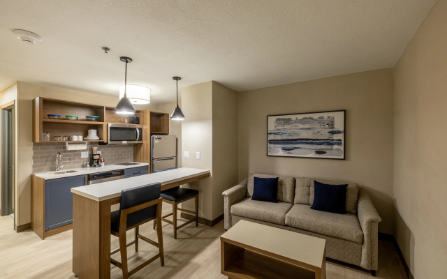 Wichita West Inn And Suites