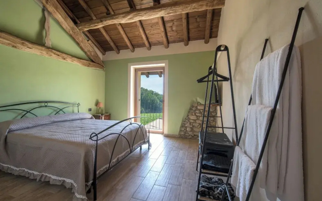 Room-charming Alessandria Retreat With Q