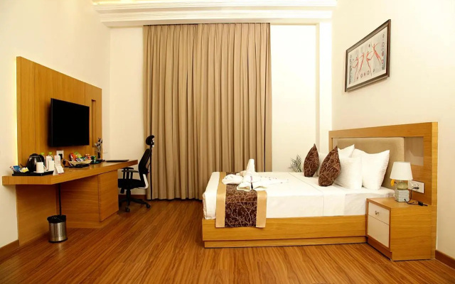 Clarks Inn Aligarh