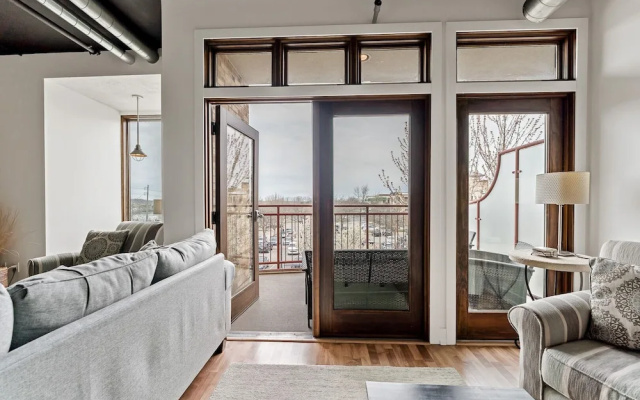 Luxurious 2BDR Loft-Condo Grand Haven 12