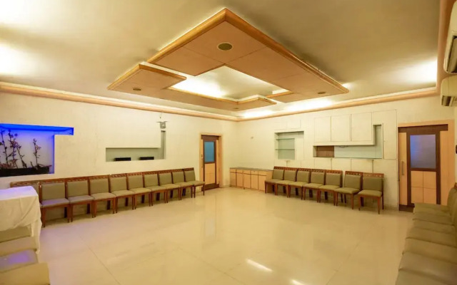 Sukh Hotel