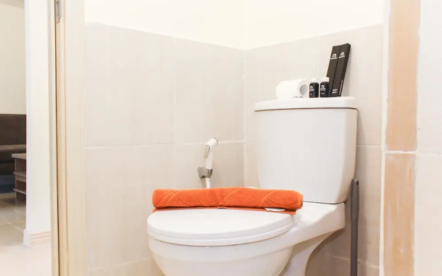 Spacious and Well Appointed 2BR at Meikarta Apartment