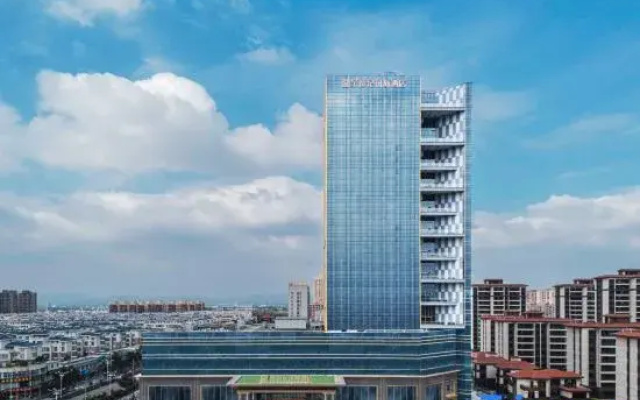 Golden Century International Hotel