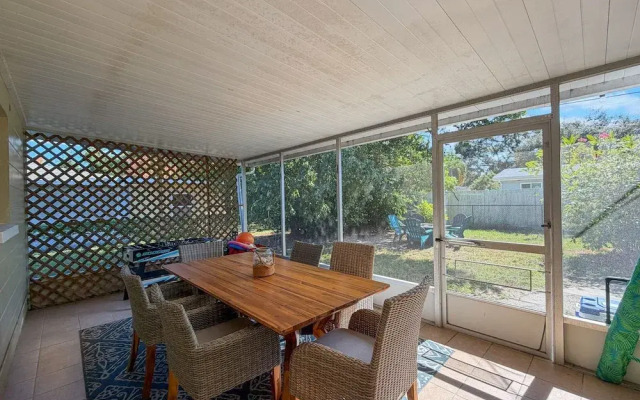 Largo Pool House and Firepit