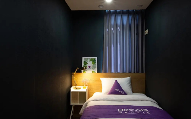 Brosis Hotel