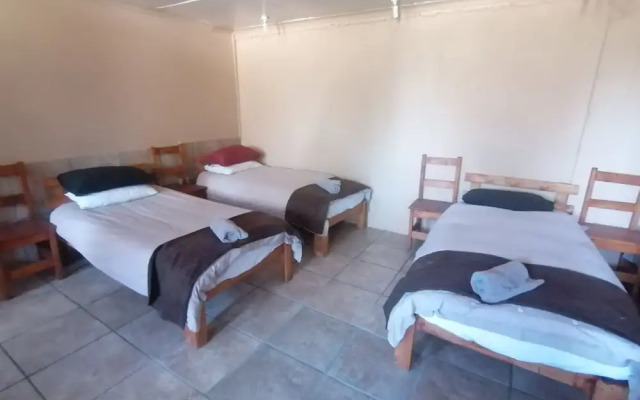 Ibis Place Guest House
