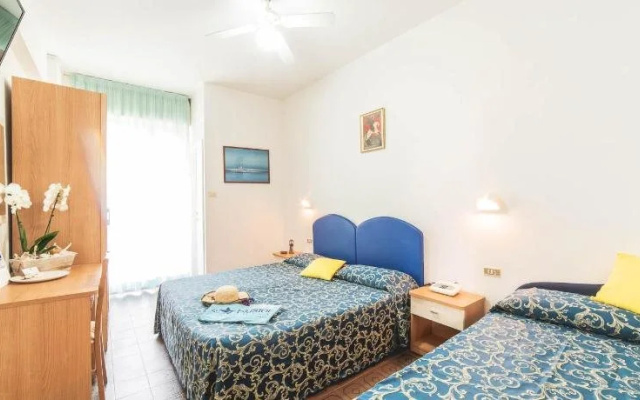 Hotel Blu Star