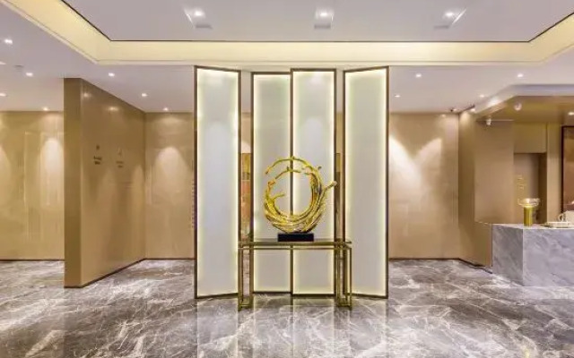 Lavande Hotel (Hohhot Helinger Development Zone)