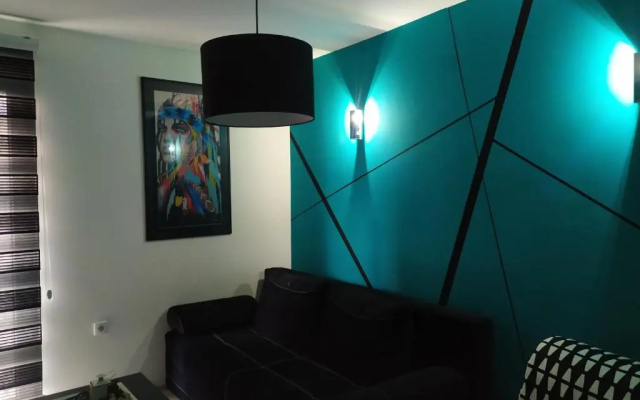Apartment Triangle