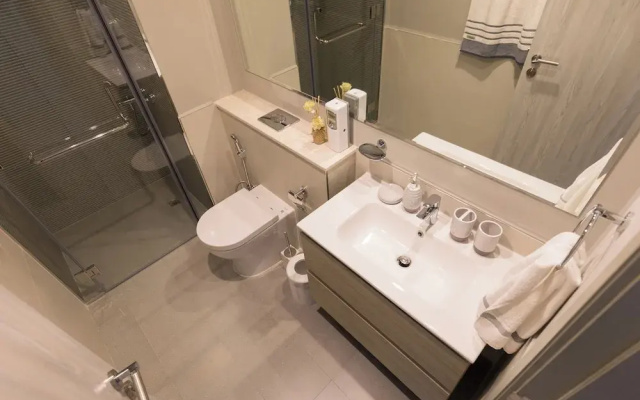 Modern 1BR in Business Bay