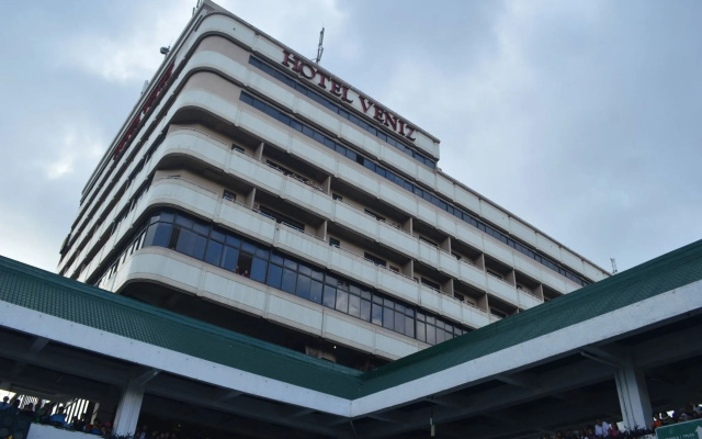 Hotel Veniz Burnham