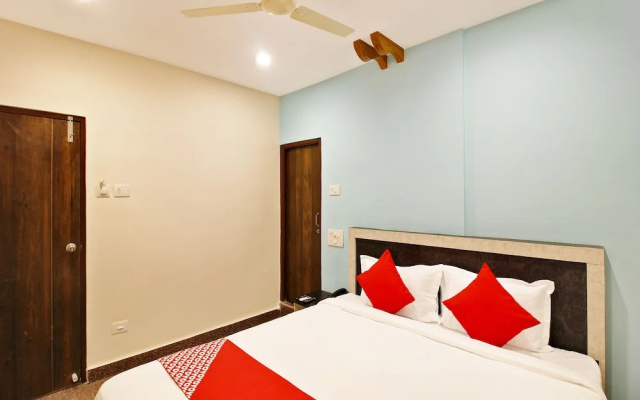 Hotel Vaishnavi By OYO Rooms
