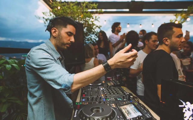 The Somos Beats Hotel & Rooftop