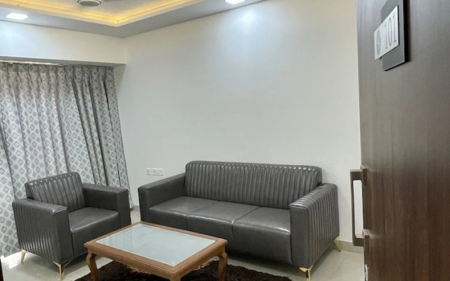 StayBird Silver Oak An Apartment Hotel