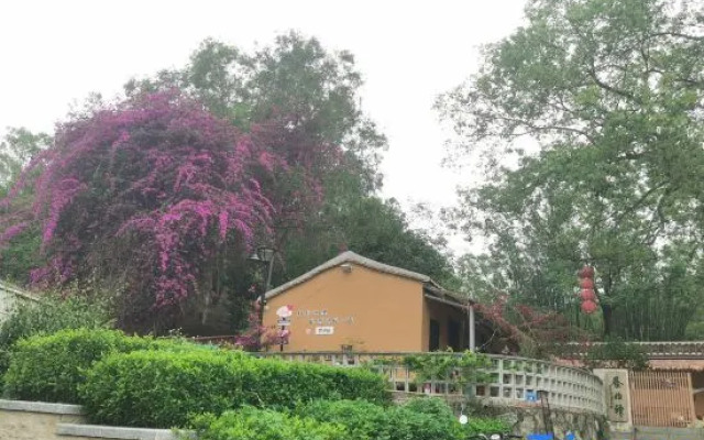 Yukang Valley Courtyard