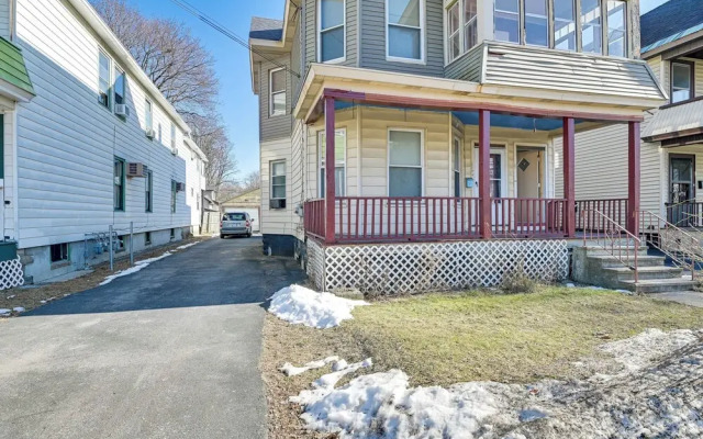 Schenectady Vacation Rental ~ 18 Mi to Albany!