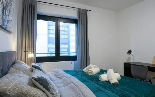 Boutique Apartment 6