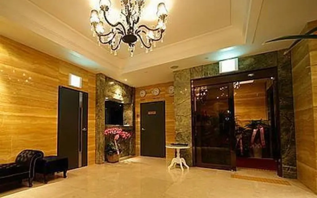 Ever Tourist Hotel