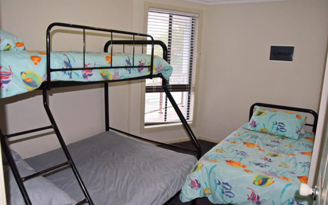 Paragon Apartment 8