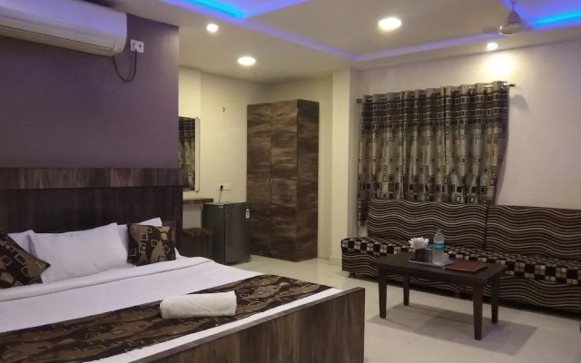 JK Rooms 128 Hotel RR