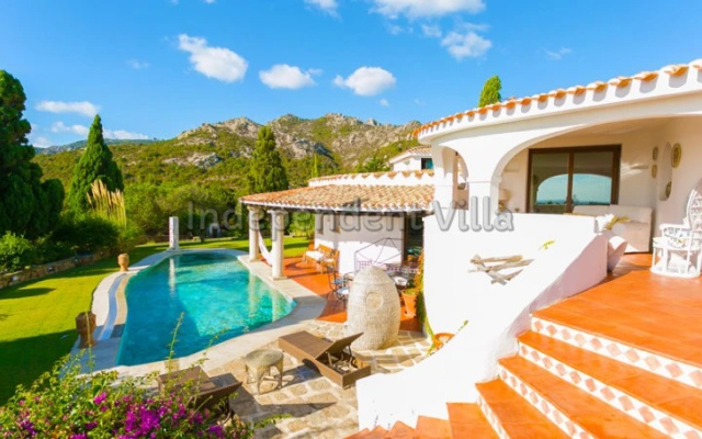 Alma Lux - Independent Villa with Private Pool
