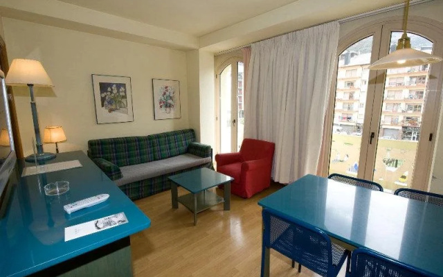 Apartamentos Hotel Pessets & Spa
