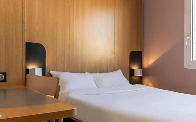 B&B HOTEL Grenoble Centre Verlaine