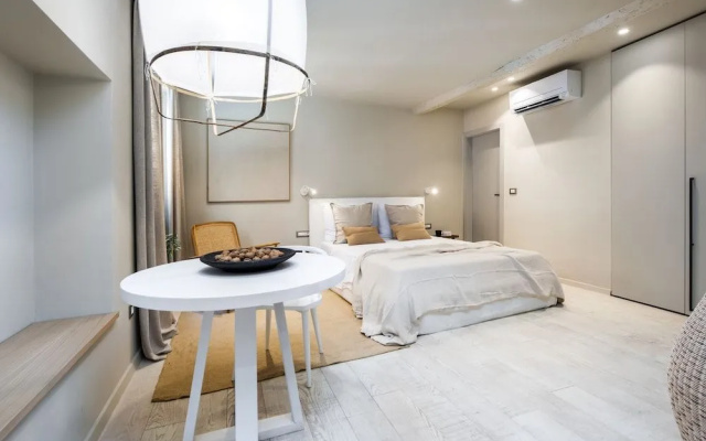 Calnova Suites