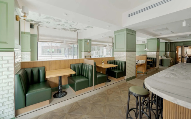Hotel Fort Des Moines, Curio Collection by Hilton