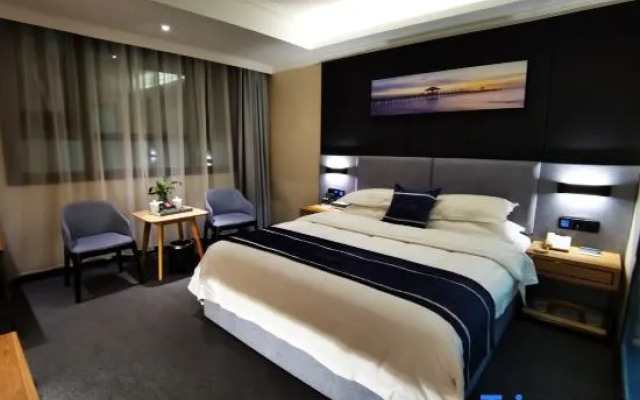 Witness Ouk Art Hotel
