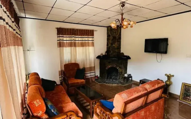 The Crowns Lodge