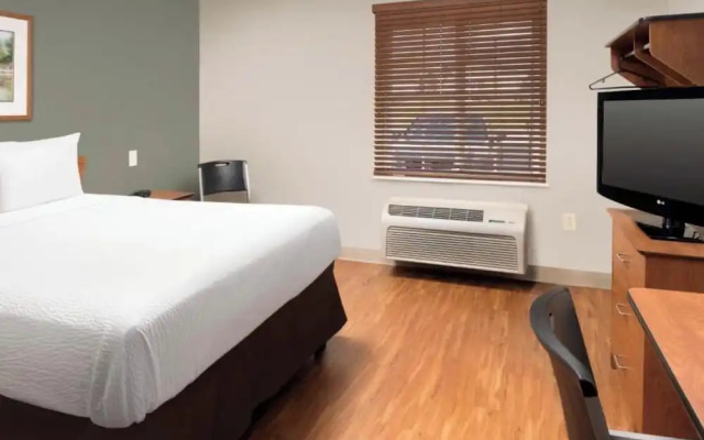Studio 6 Extended Stay Cincinnati Sharonville OH