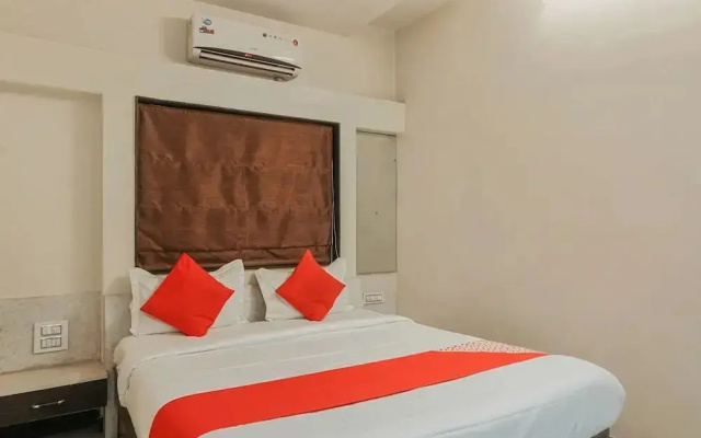 Hotel Rajshree By OYO Rooms