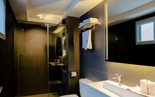 Bonito Chinos Hotel