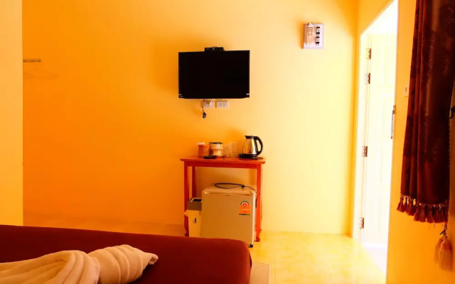 Colour Beach Resort