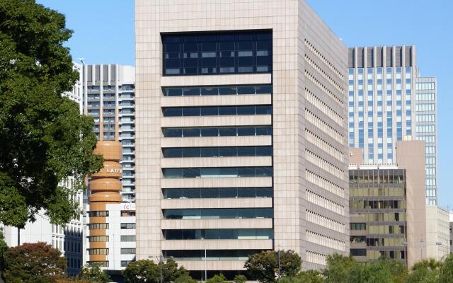 Отель KKR Hotel Tokyo Япония, Токио - отзывы, цены и фото номеров - забронировать отель KKR Hotel Tokyo онлайн вид на фасад