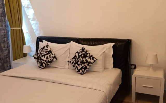 Remarkable 2-bed Apartment in Dubai