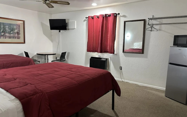 Travelers Inn Motel