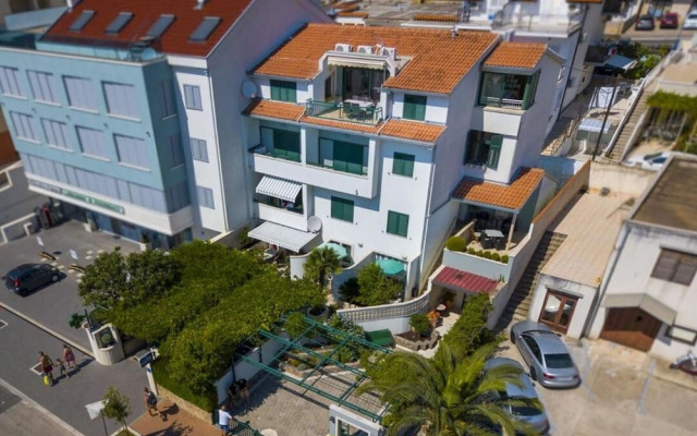 Apartments Gianni