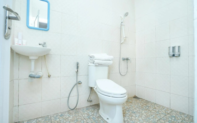 OYO 1239 Mojokerto Classic Homestay