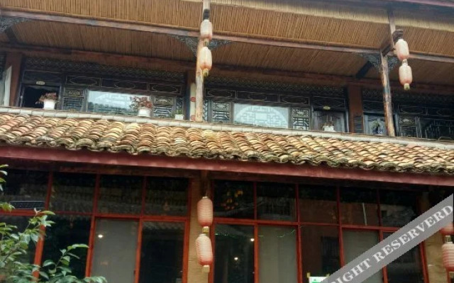 Xinlaigelou Inn