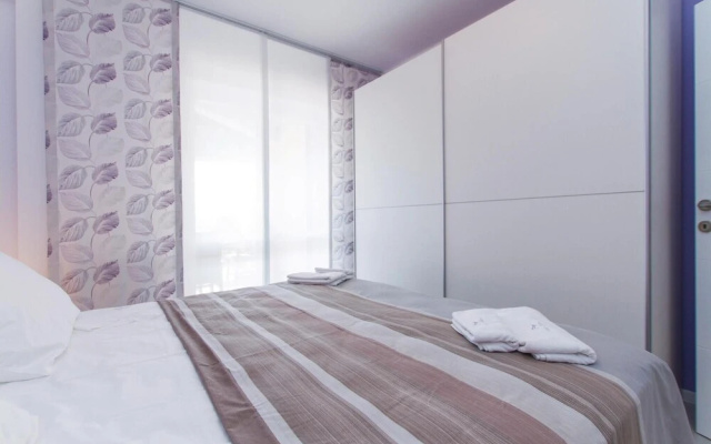 Stunning Home in Ravni With Wifi and 2 Bedrooms