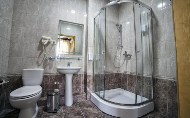 Ethno Hotel Osh (Этно Ош)