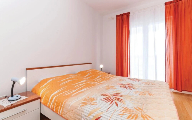 Amazing Apartment in Turanj With 3 Bedrooms