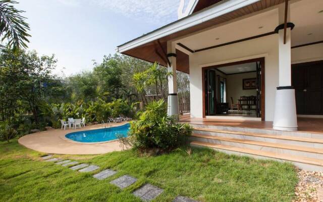 Отель Krabi Naka Villa вид на фасад