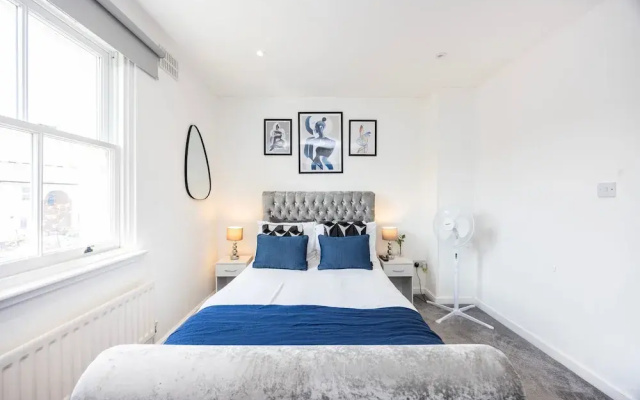 2br- Smart Tvs- Fast Wifi, Free Parking & Sofa Bed